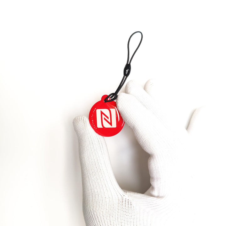 NFC Hang Tags - NFC Tagify